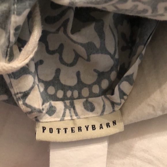 Pottery Barn King Duvet Cover - Picture 6 of 6